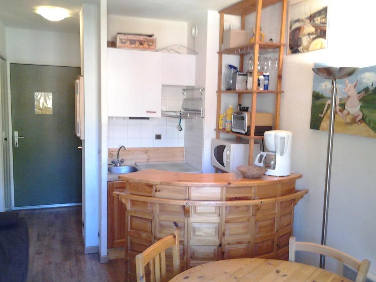Duplex Station Lejlighed Allos Eksteriør billede